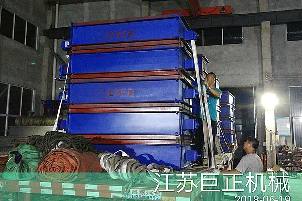方形擋板門（寬10m）已完工，待發(fā)往預定客戶