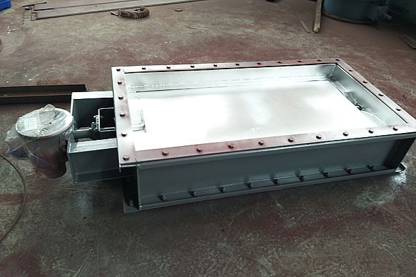 矩形擋板門（寬14M）制作完工，車間一覽